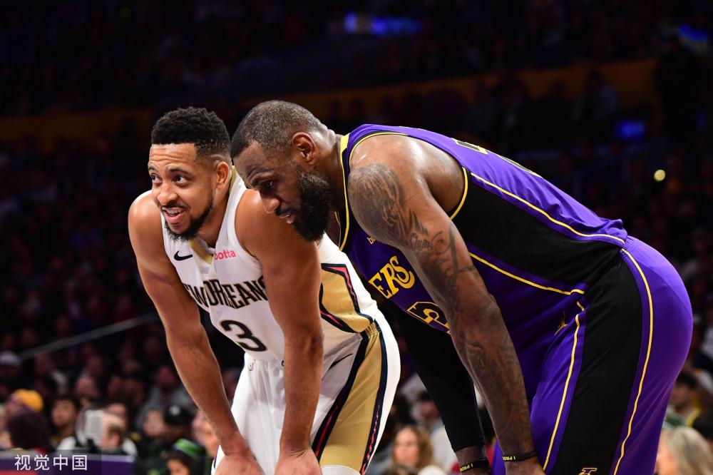 满了好奇与 满了好奇与