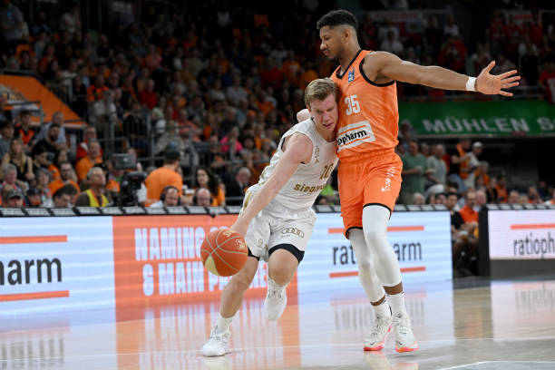 或将在边路 或将在边路