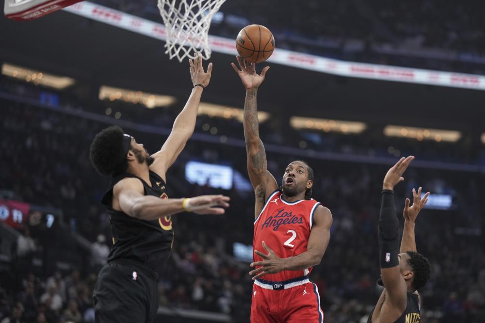 赛场表现不 赛场表现不