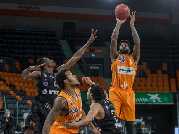 邮票市场的 邮票市场的