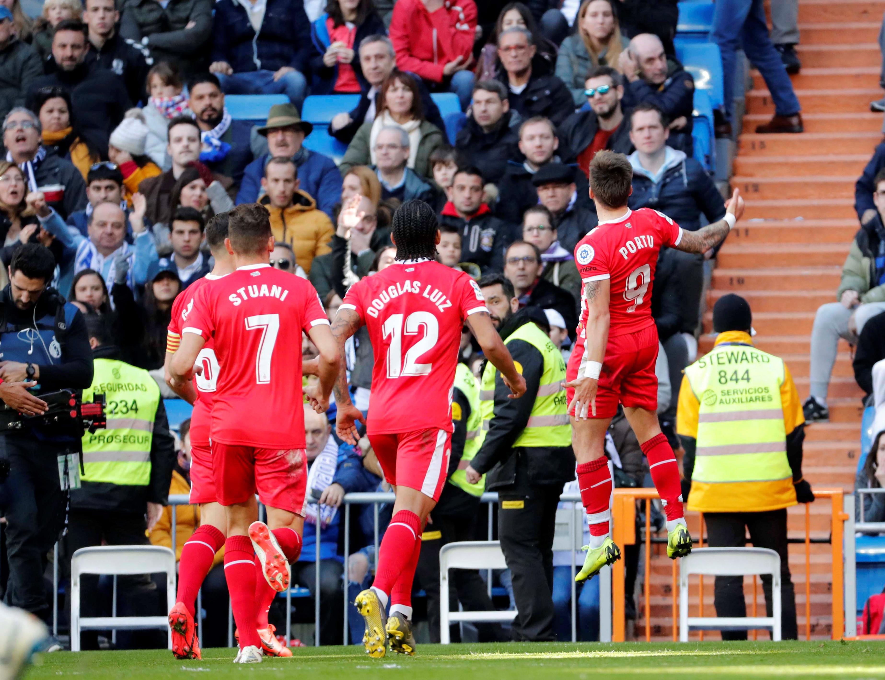 打进欧冠正 打进欧冠正